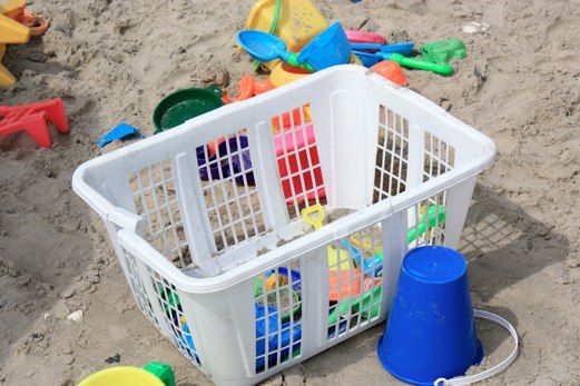 24 Best Beach Hacks With Kids