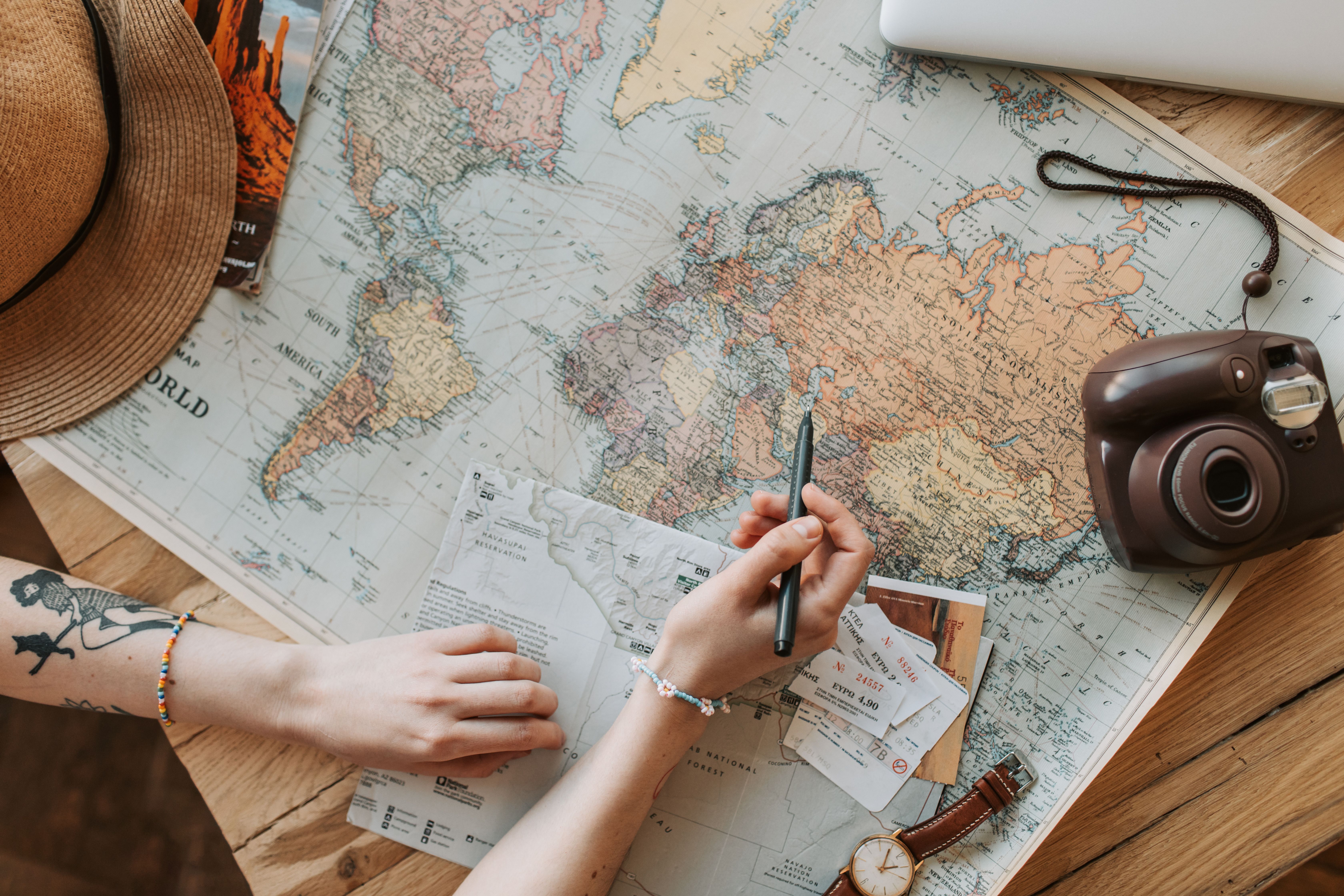 International Travel Checklist: Everything to Do Before You Fly